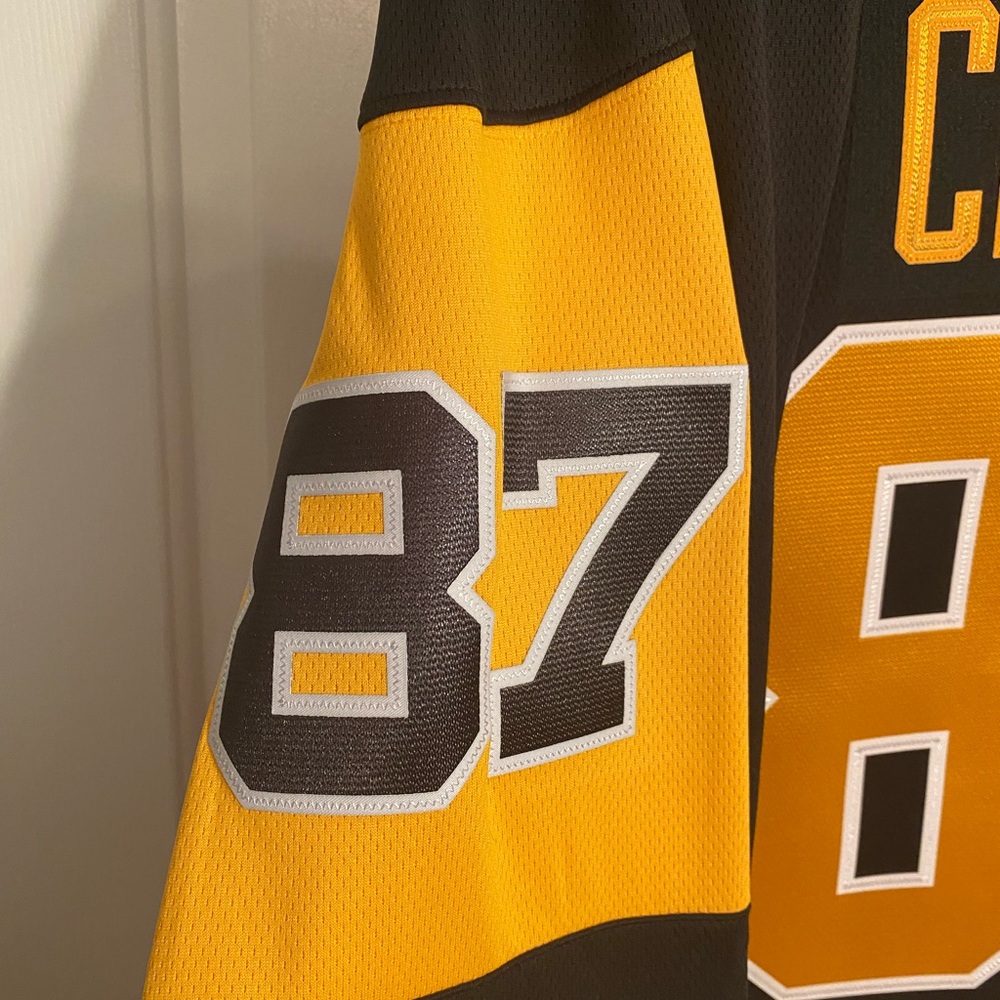 Fanatics Pittsburgh Penguins Sidney Crosby Jersey - Picture 4 of 6